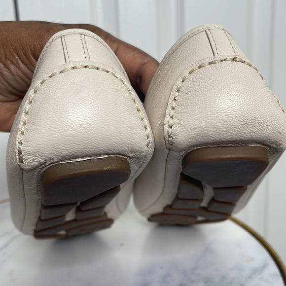 Michael Kors Cream Ballet Flats - Picture 8 of 10